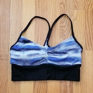 NWOT Nike Patterned Crossback Bikini Top